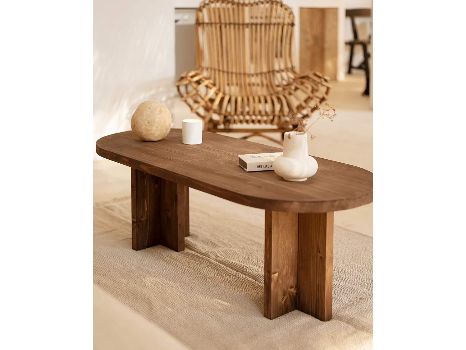 Mesa de centro ovalada de madera de abeto Decowood color roble oscuro de 120x40cm - TOKYO - DECOWOOD