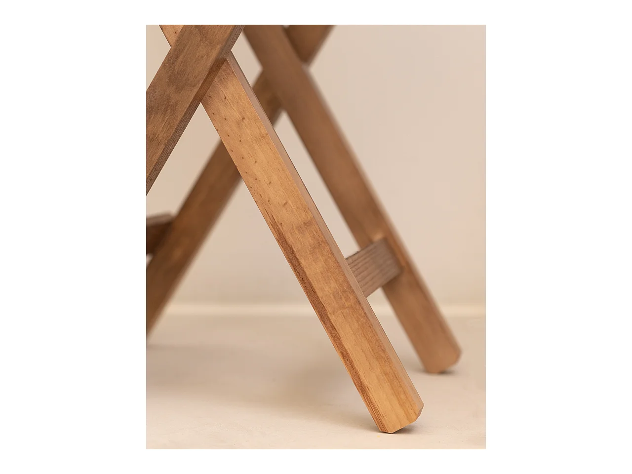 Mesita de madera maciza plegable en tono roble oscuro de 48,5x53cm - MAIA - DECOWOOD