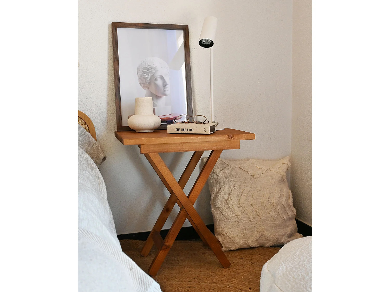 Table basse pliante en bois de pin vieilli 48,5x53cm