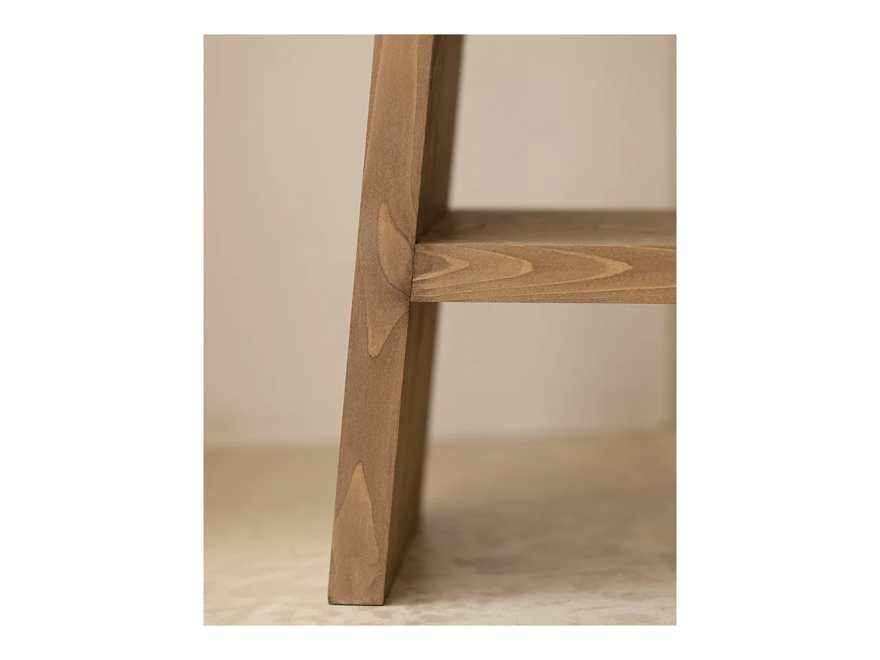 Comodino in legno massello in tono marrone 39x45cm - FRIDA - DECOWOOD