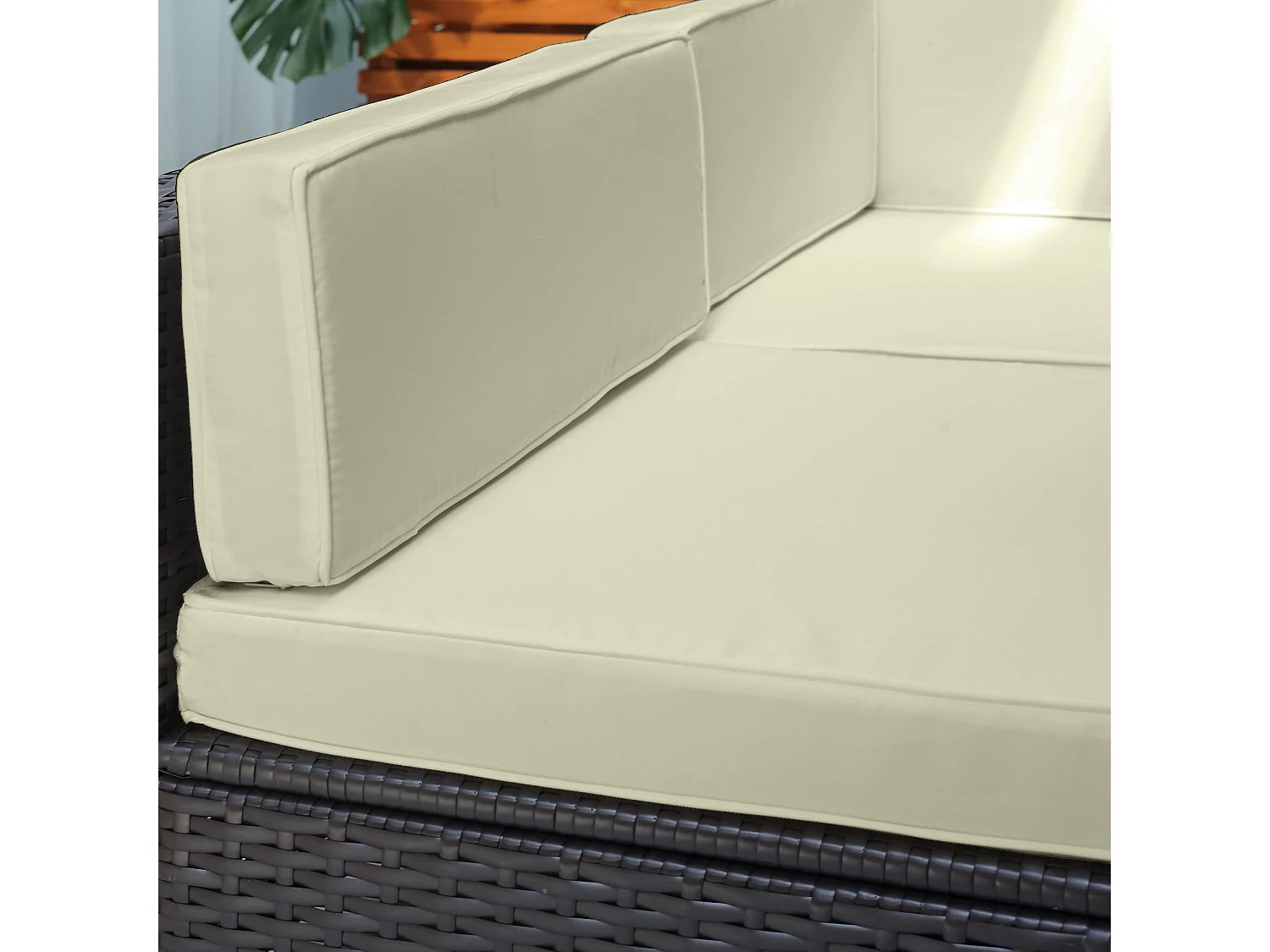 Ensemble salon de jardin 7 pièces modulables table basse plateau verre trempé coussins déhoussables inclus résine tressée imitation rotin brun foncé