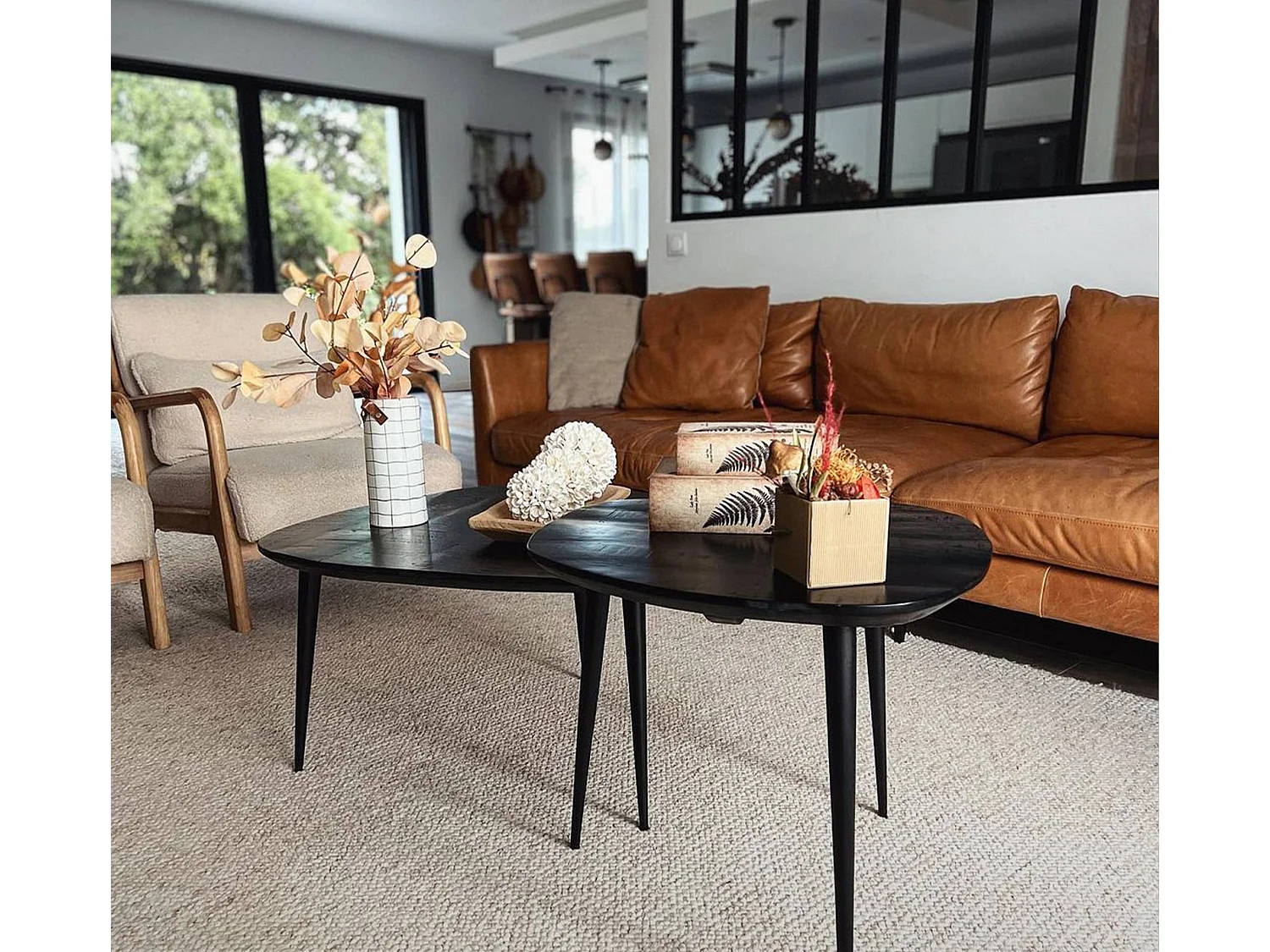 Table basse gigogne en bois de manguier noir Valério