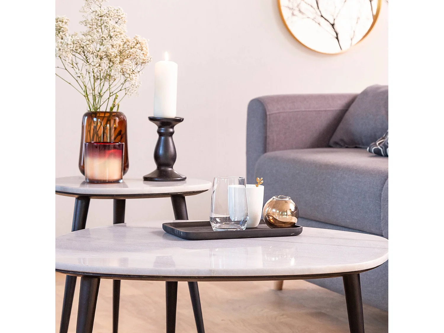 Table basse gigogne en marbre blanc Ariane