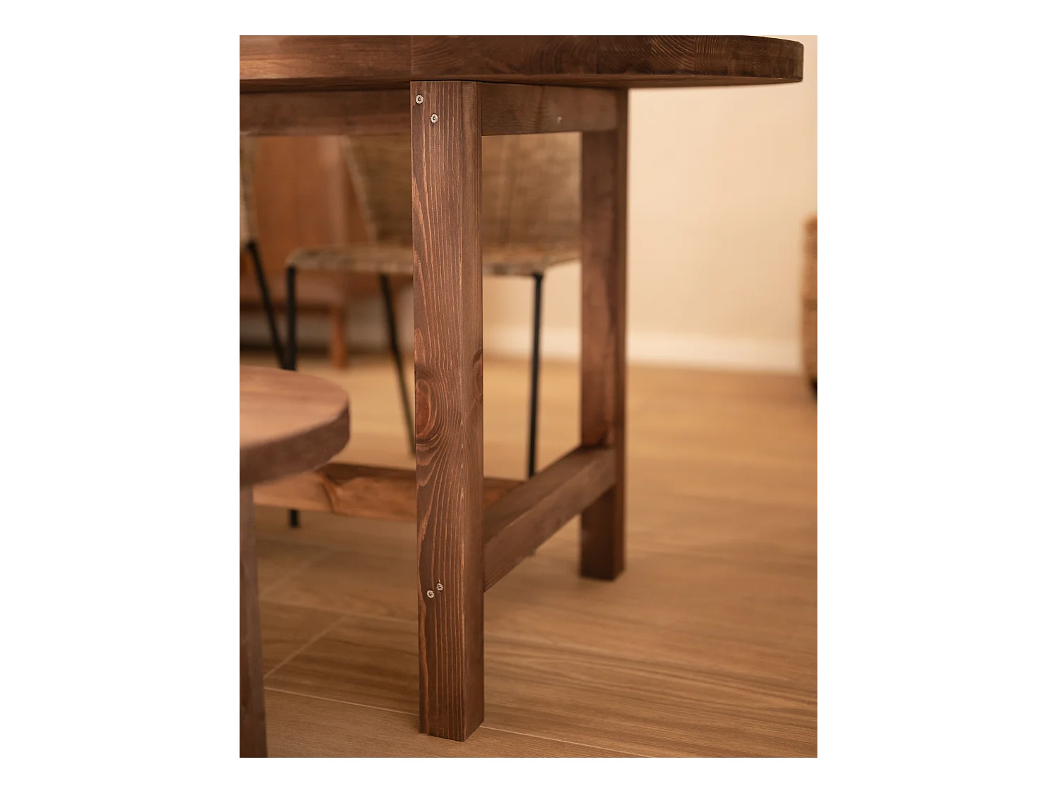 Tavolo da pranzo ovale in legno massello in tono marrone 200x75cm - OLIVIA - DECOWOOD