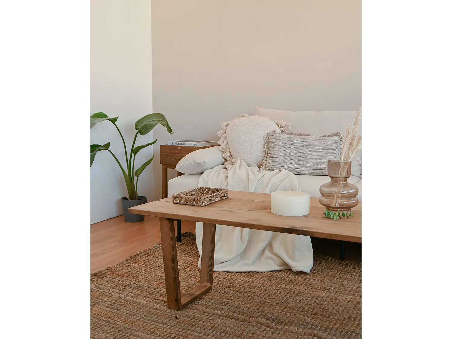 Table basse en bois de pin vieilli 120x45cm - OYANE - DECOWOOD