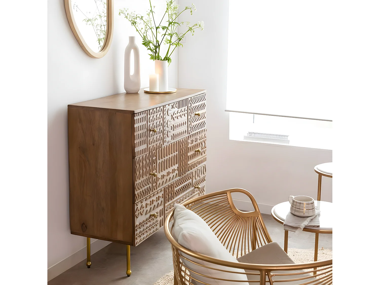 Cómoda de madera de mango tallada Leopold - Mueble atemporal para embellecer tu interior