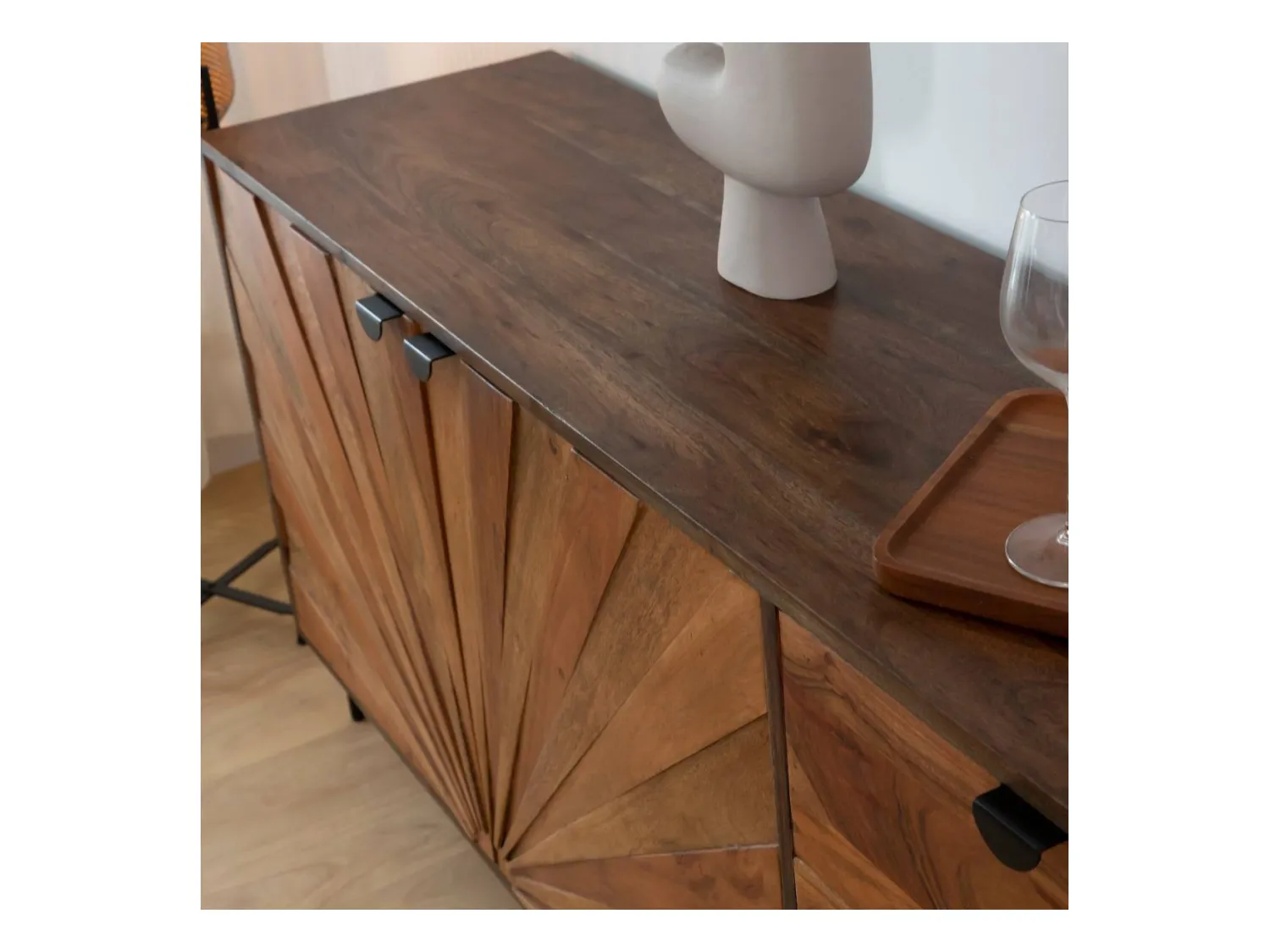 Buffet en bois d'acacia Elvira