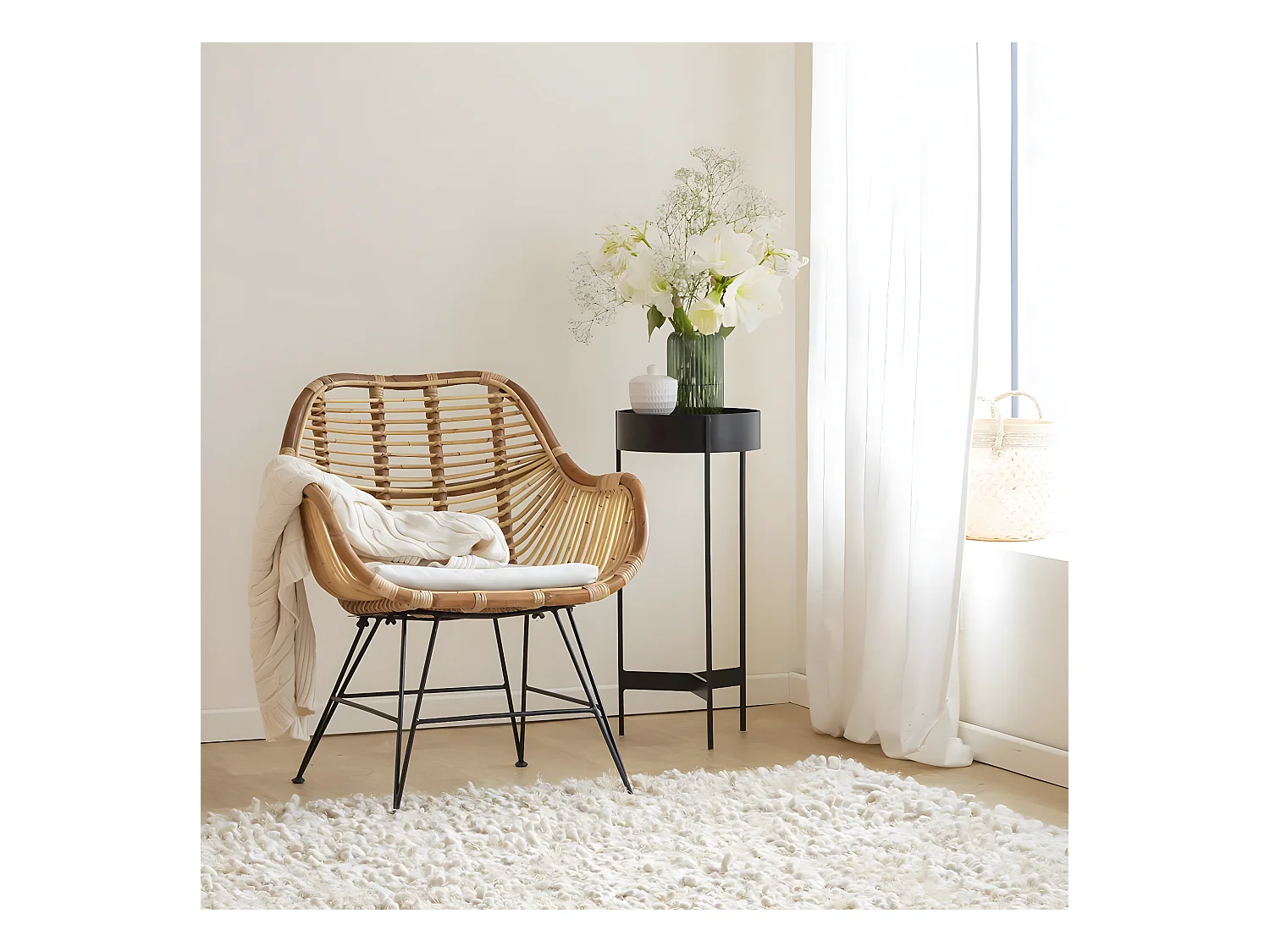 Fauteuil rotin pieds compas Rattan