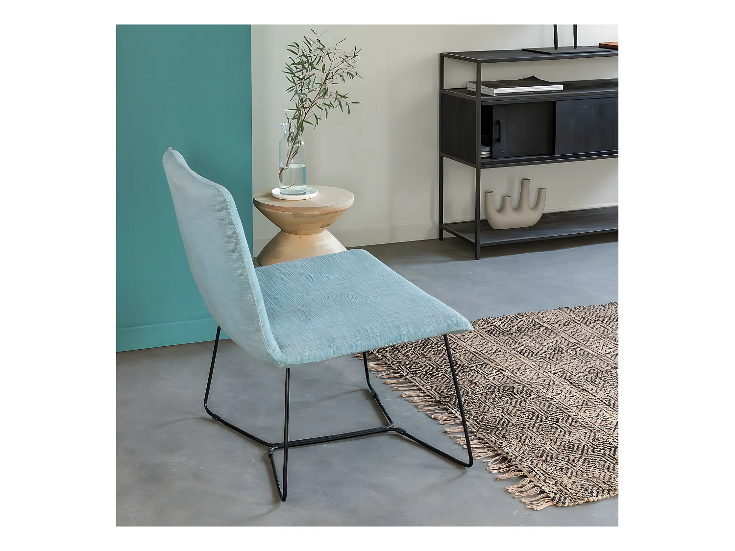 Fauteuil en tissu bleu et métal Isaure