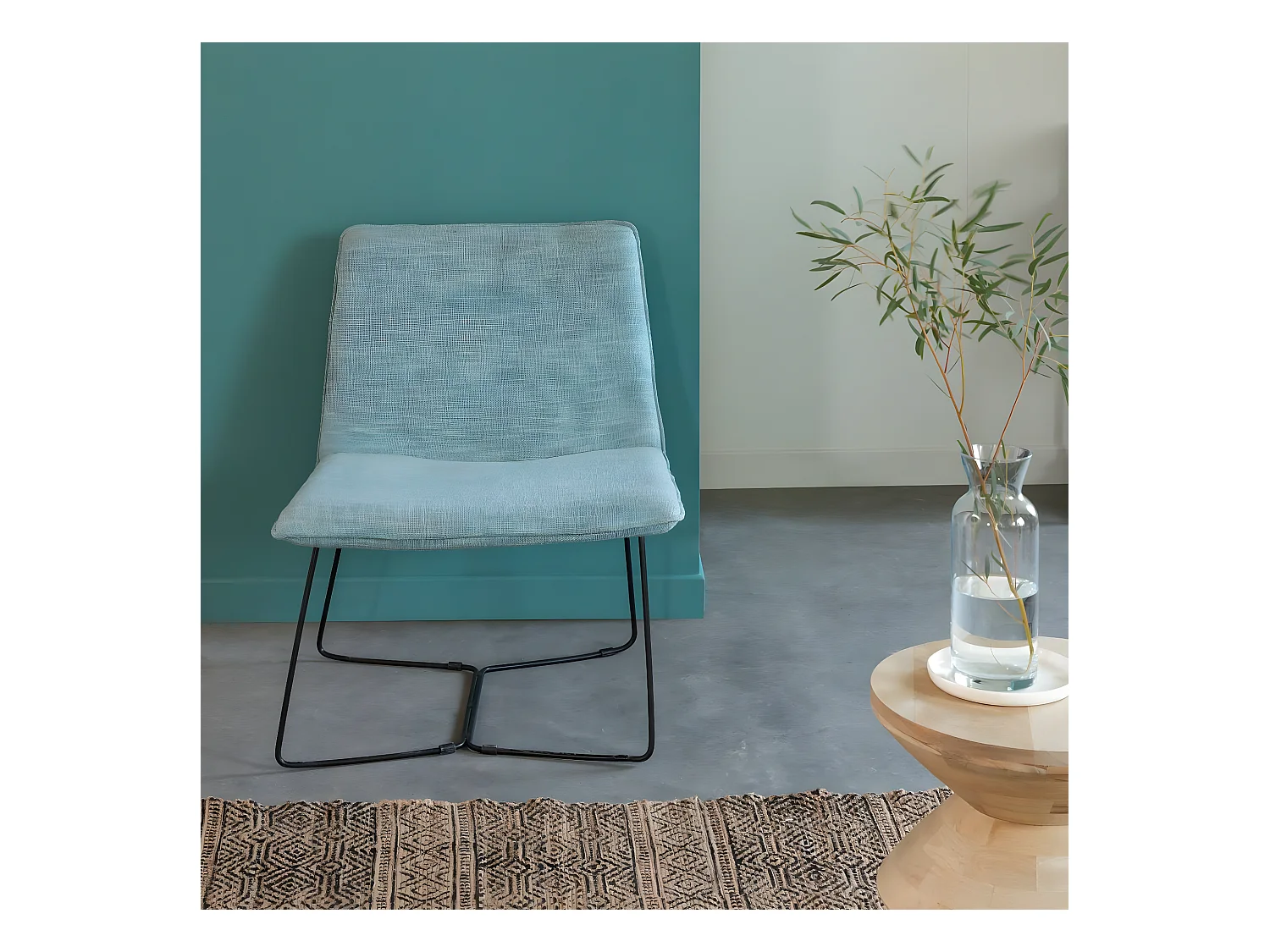 Fauteuil en tissu bleu et métal Isaure