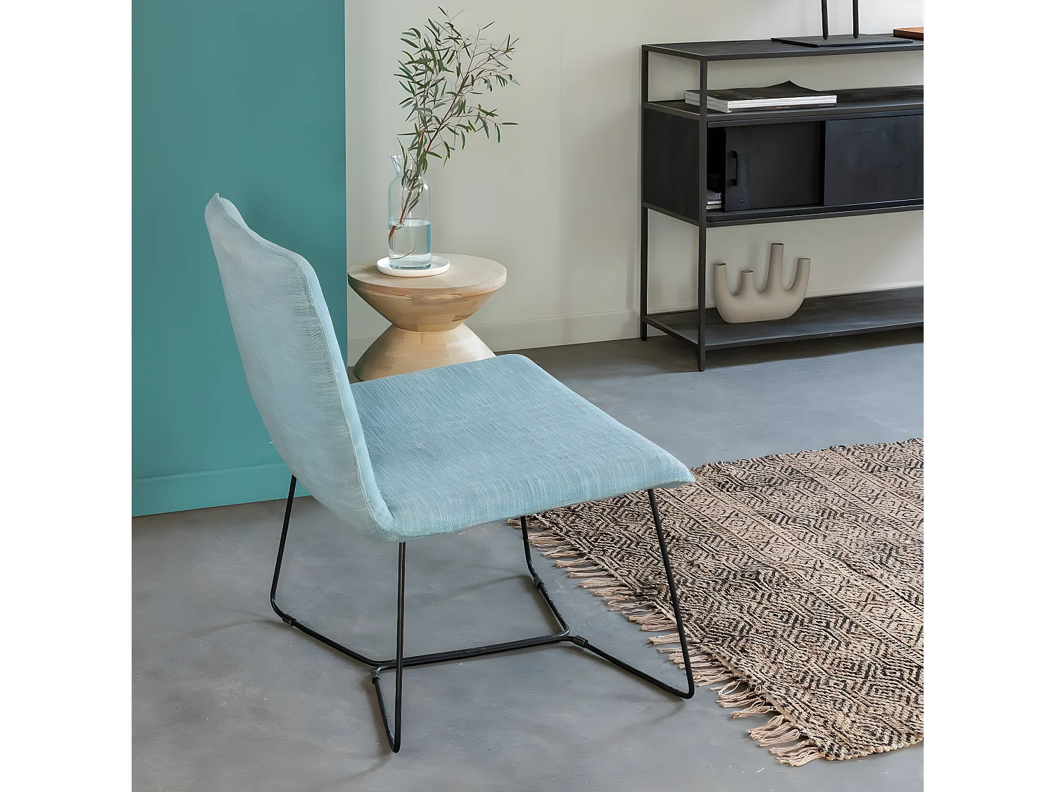 Fauteuil en tissu bleu et métal Isaure