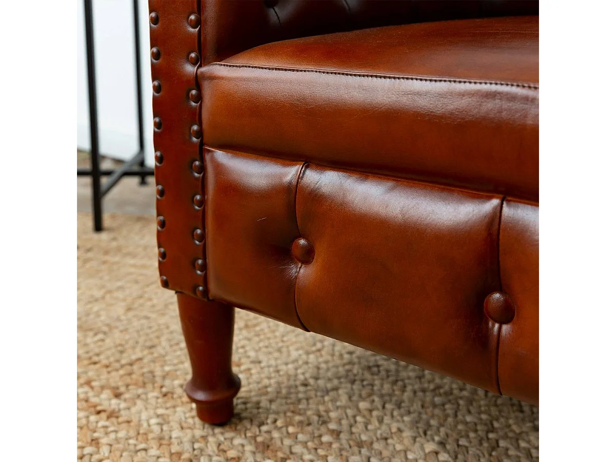 Fauteuil Chesterfield en cuir marron Esteban