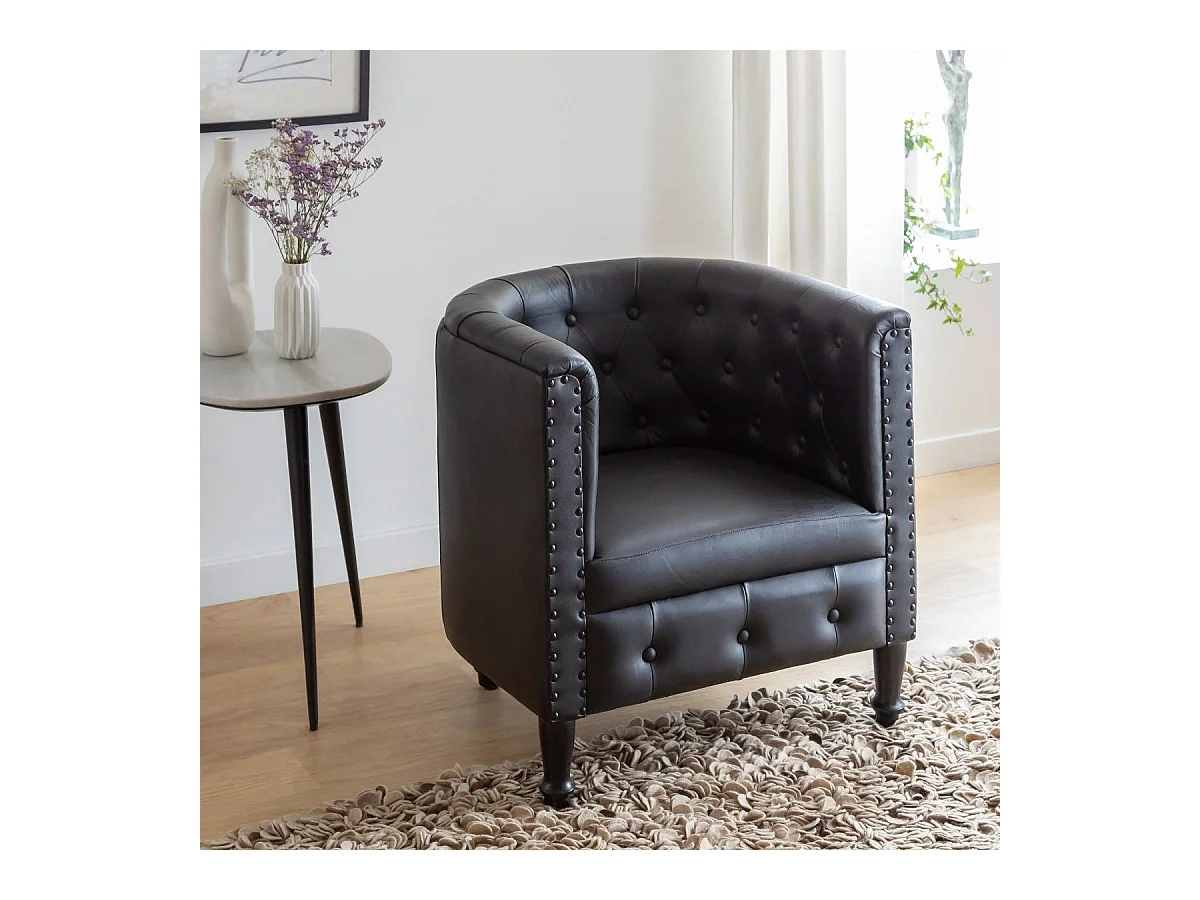 Fauteuil Chesterfield en cuir noir Esteban