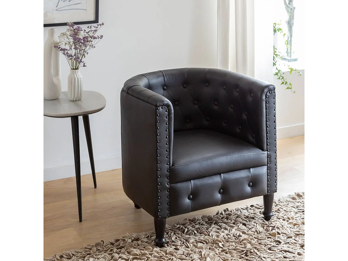 Fauteuil Chesterfield en cuir noir Esteban