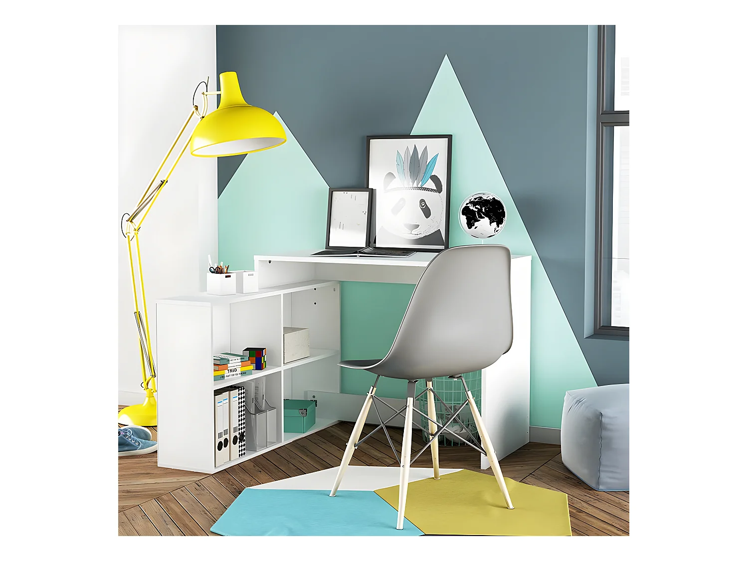 Zeitgemäßer Eckschreibtisch in mattem Weiß NAGANO mit Stauraum - L 111,9 cm