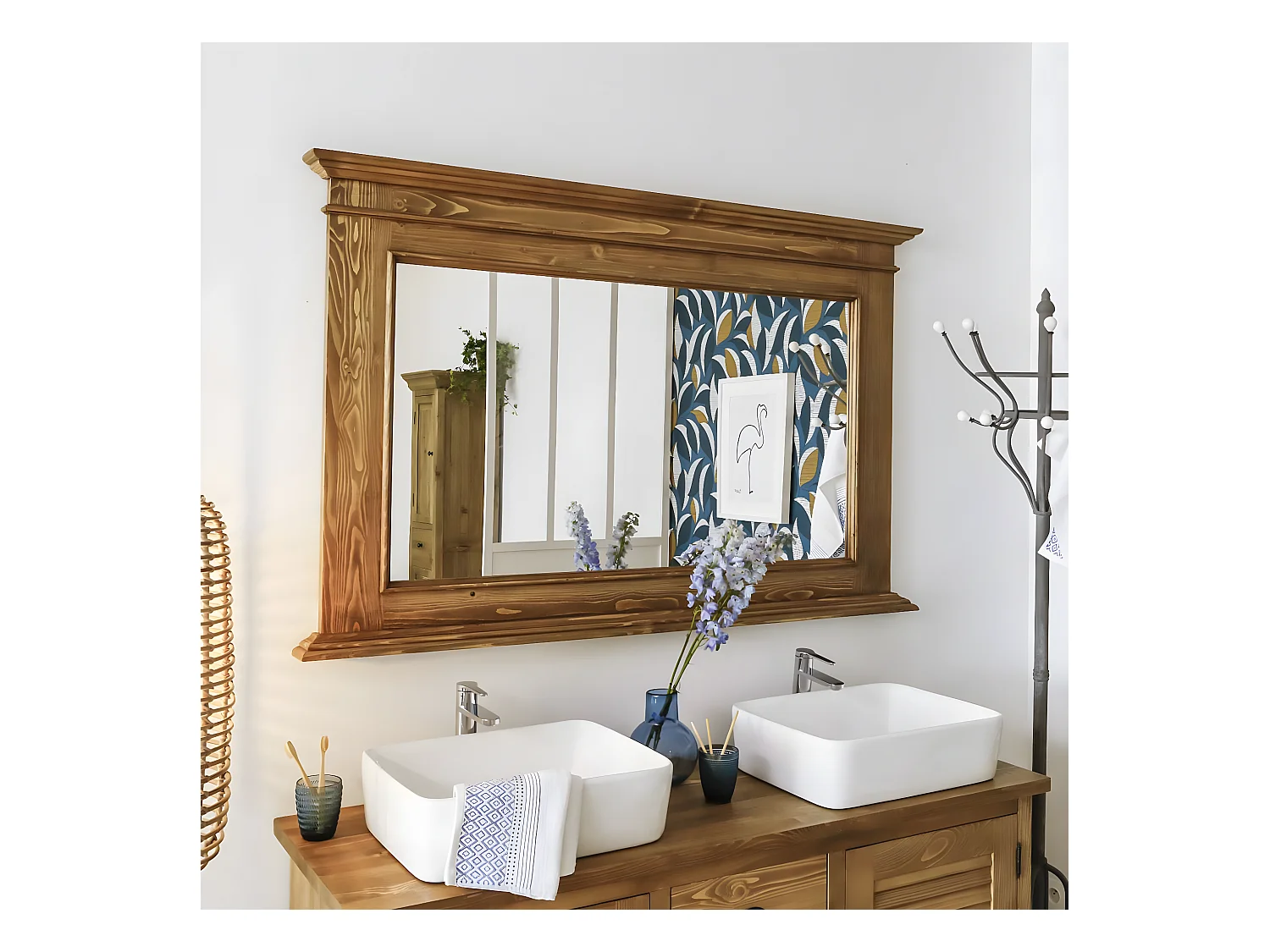 Miroir en bois de pin ciré miel Manel