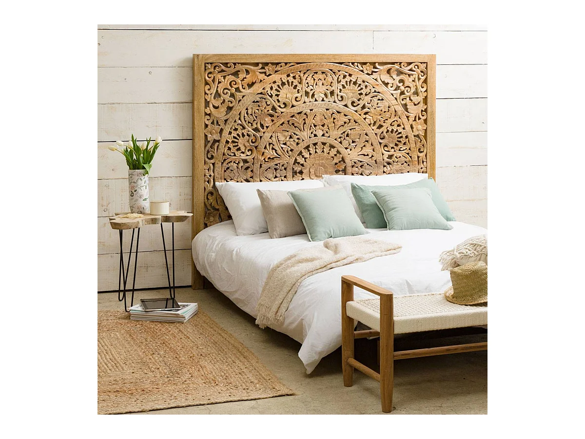 Cabecero de cama de madera de mango tallado Vittoria con almacenamiento integrado para adultos