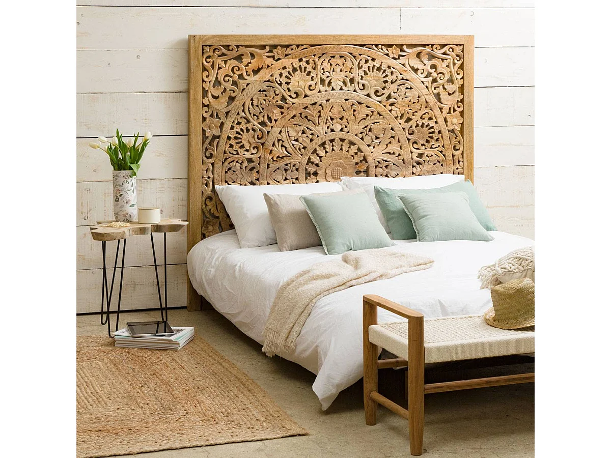 Cabecero de cama de madera de mango tallado Vittoria con almacenamiento integrado para adultos