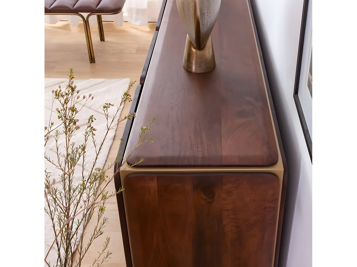 Buffet de madera de mango Lisette - Diseño elegante y original - 80x160x40cm