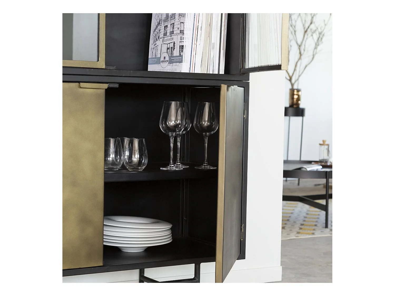 Vaisselier en laiton et métal Janelle