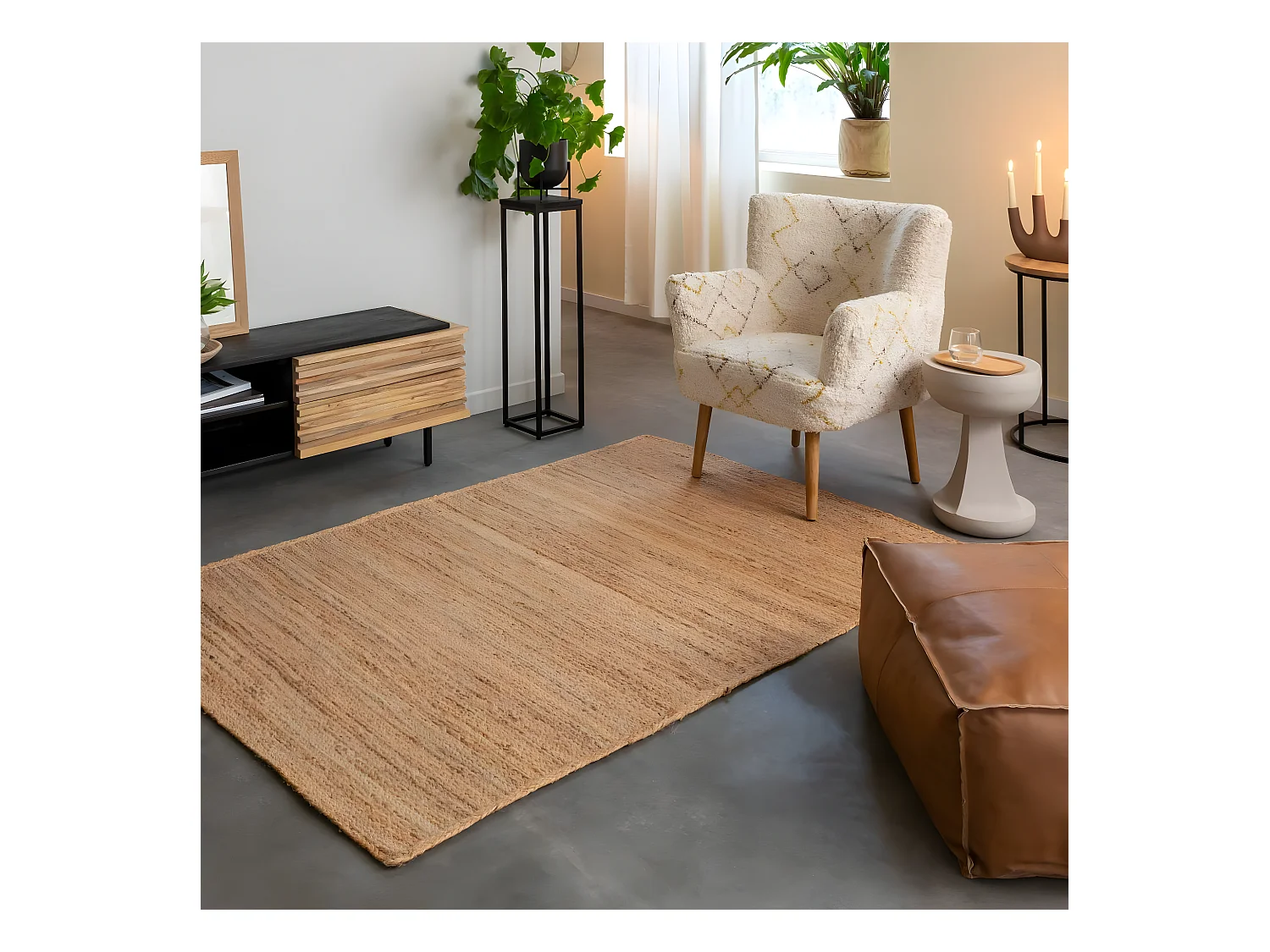 Pouf en cuir petit modèle Mina