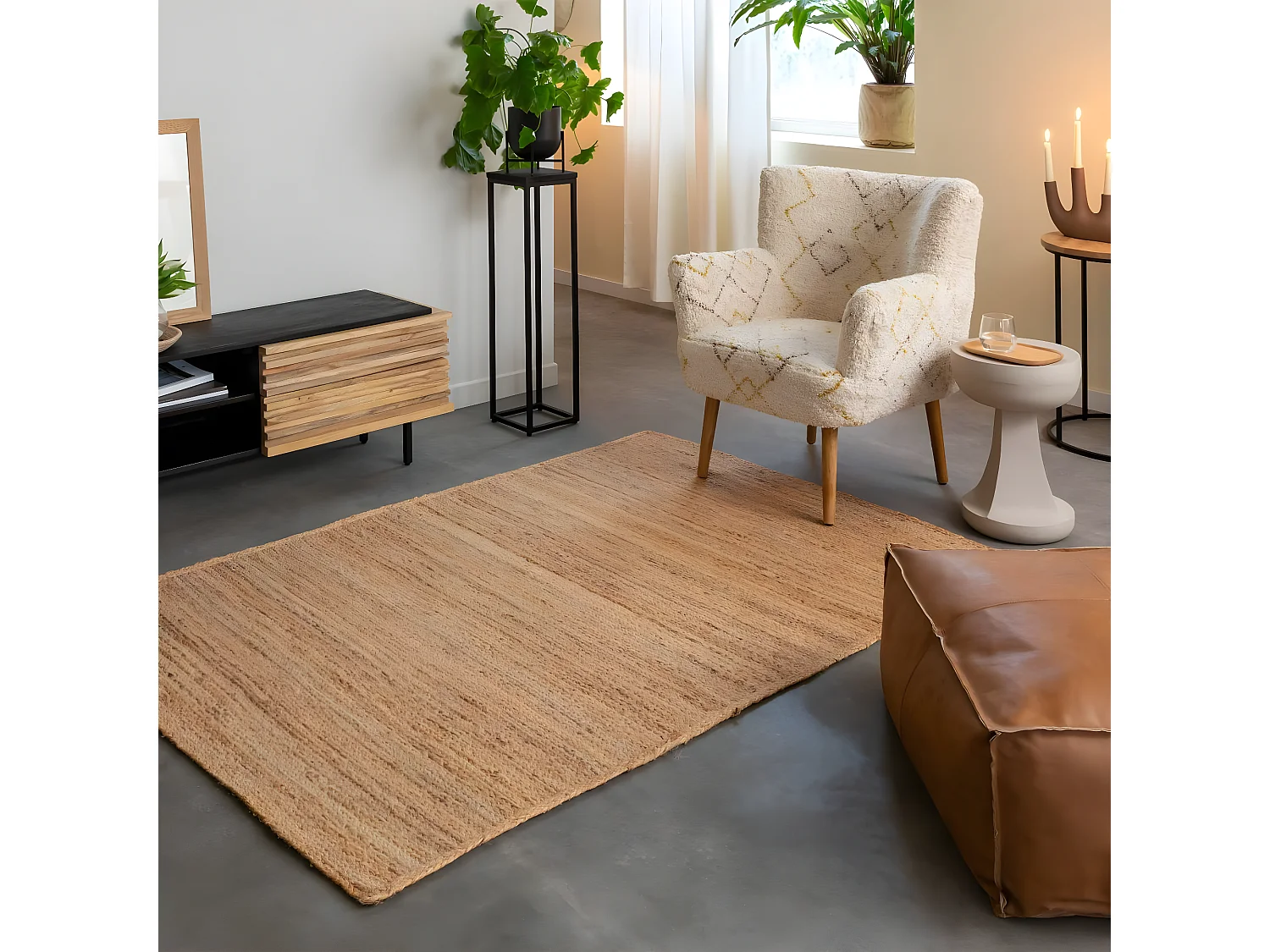 Pouf en cuir petit modèle Mina