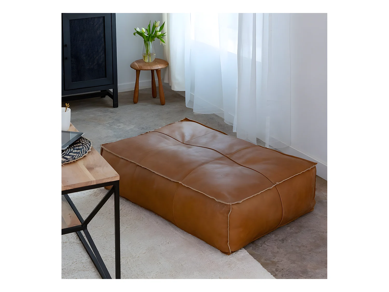 Pouf en cuir grand modèle Mina