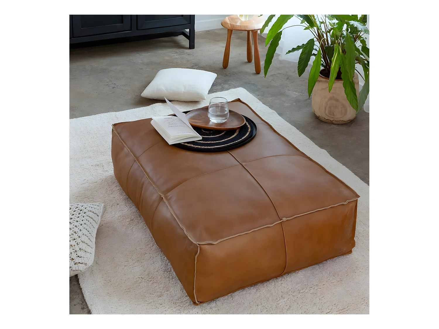 Pouf en cuir grand modèle Mina