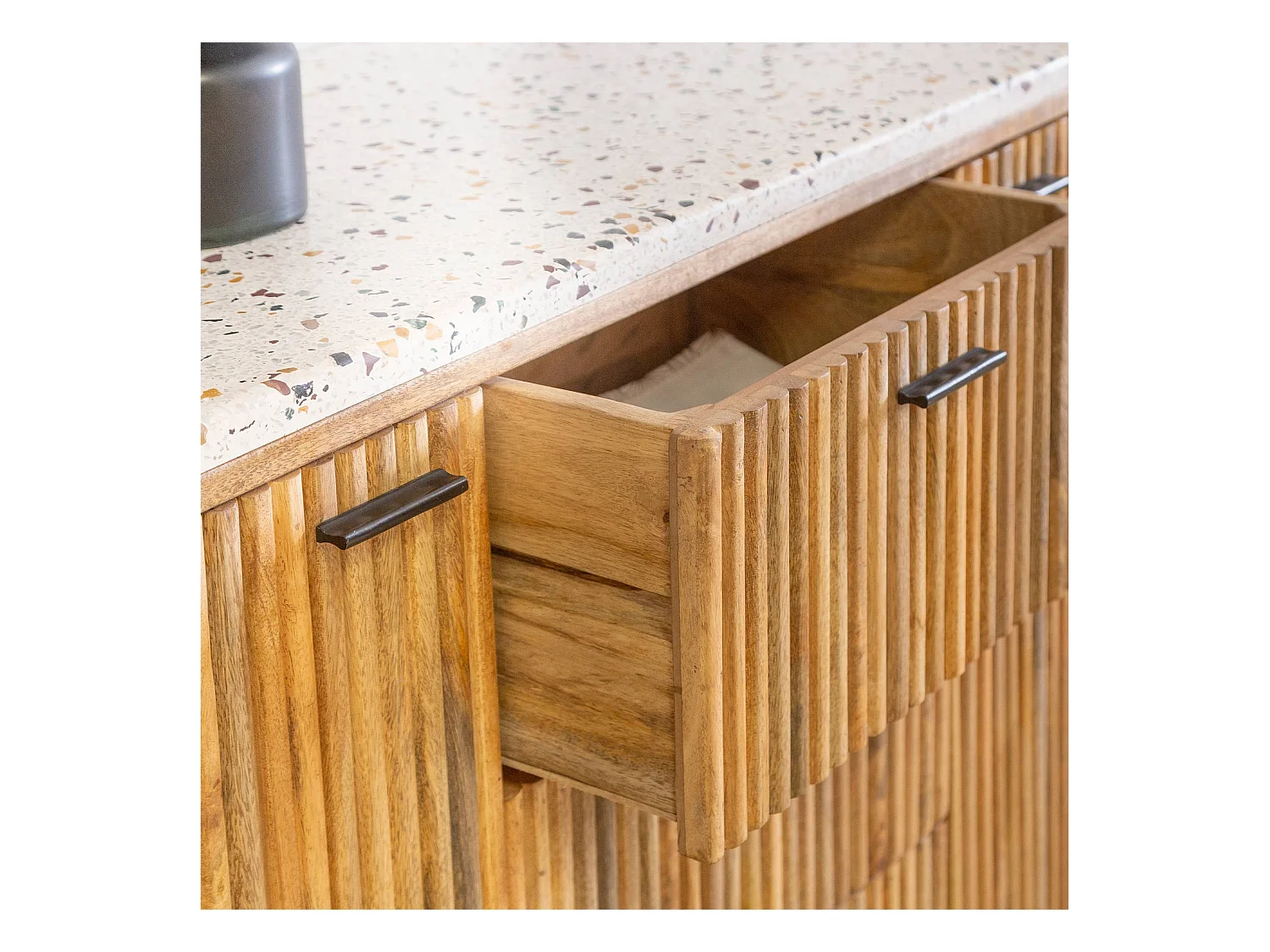 Buffet en bois de manguier et terrazzo Ambrine