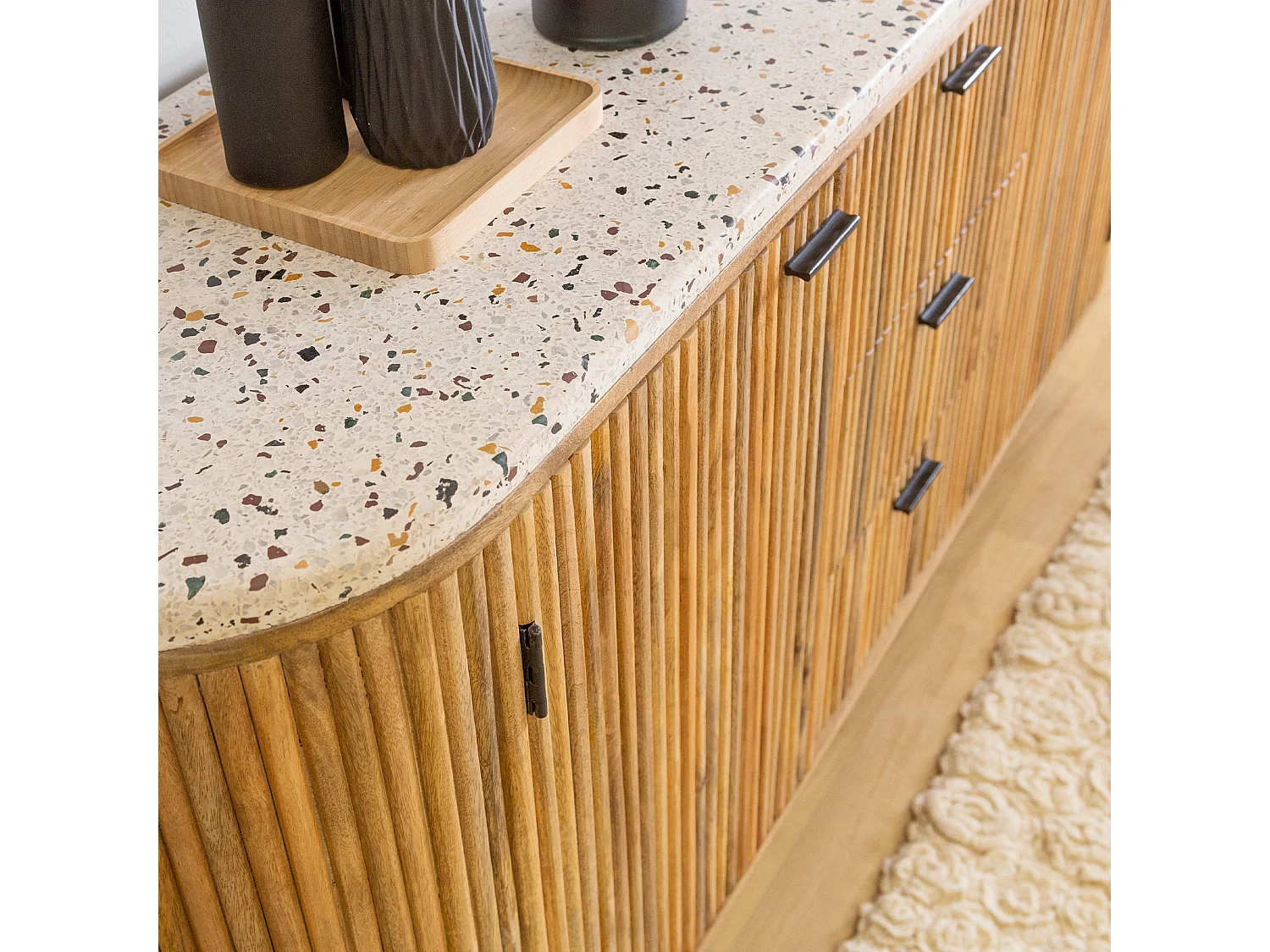 Buffet en bois de manguier et terrazzo Ambrine