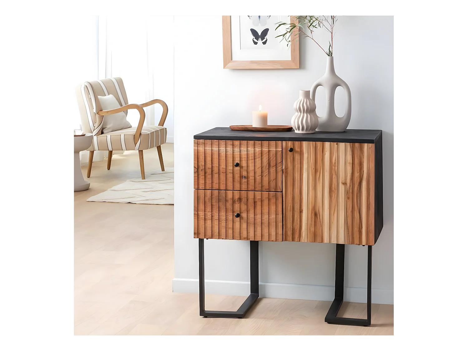 Buffet haut en bois d'acacia et métal Pippa