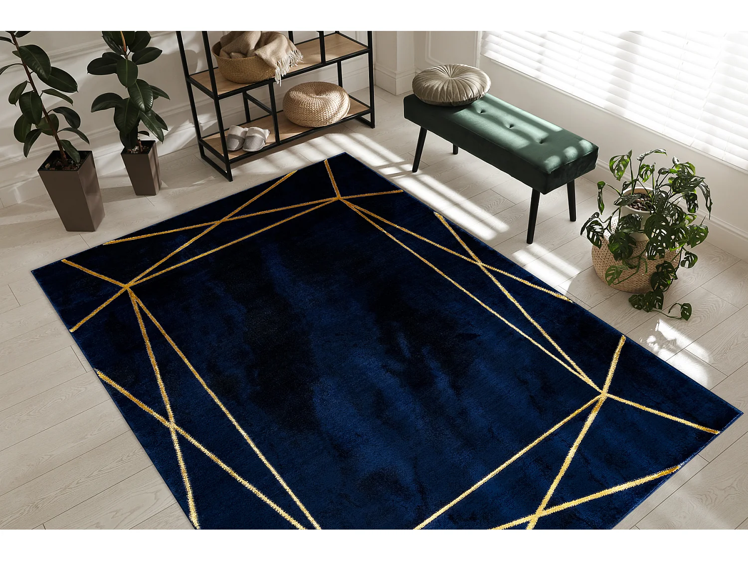 Tapete EMERALD exclusivo 1022 glamour, à moda geométrico azul escuro 120x170 cm