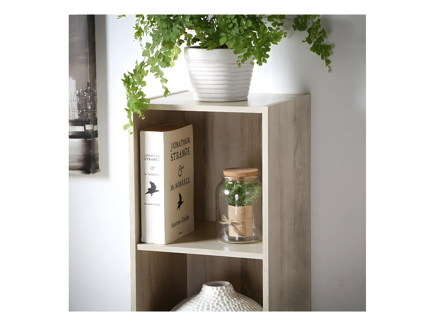 Möbel mit 4 Fächern - L31 x H122 cm