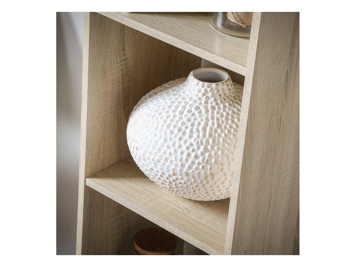 Möbel mit 4 Fächern - L31 x H122 cm