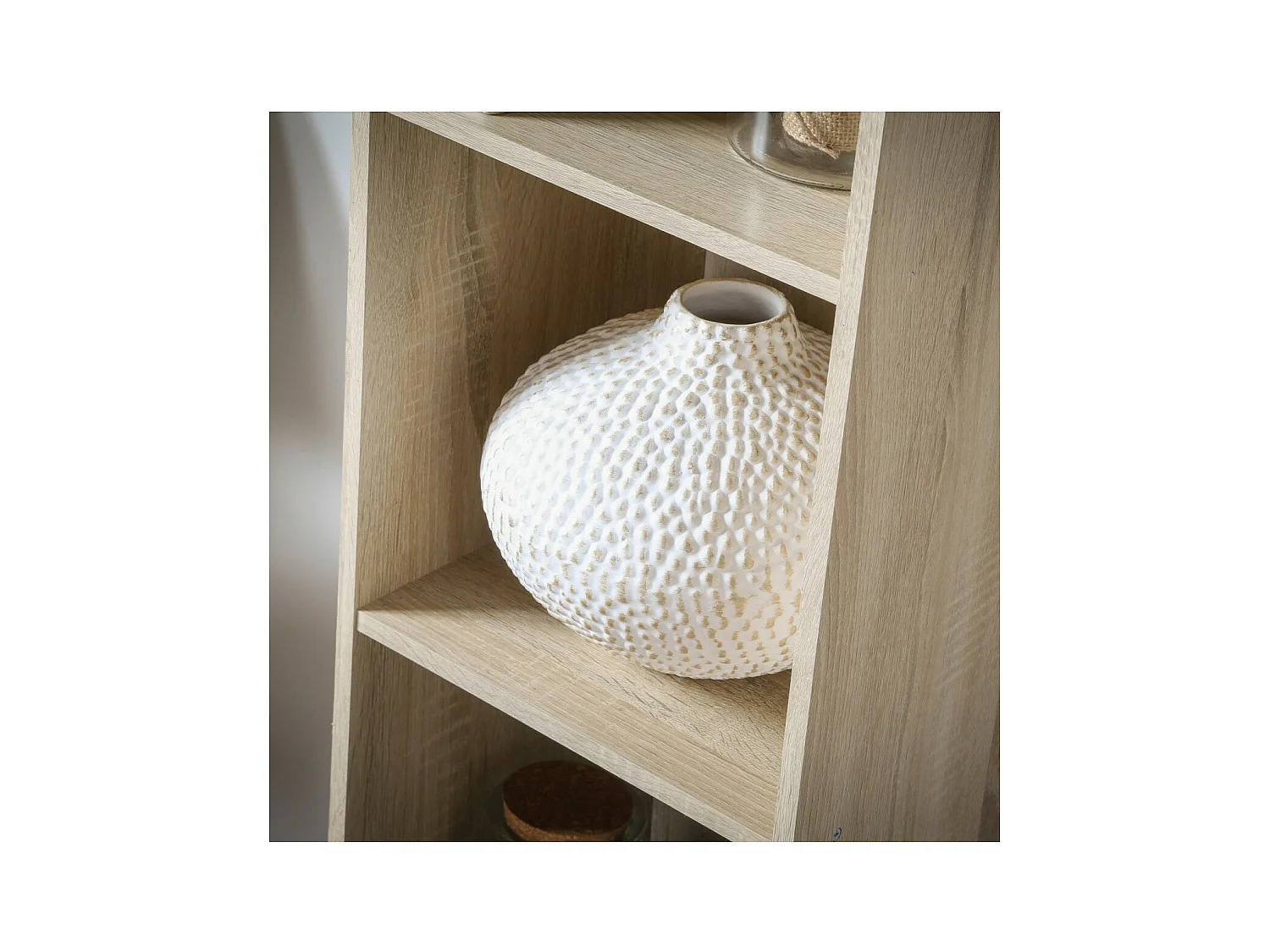 Möbel mit 4 Fächern - L31 x H122 cm