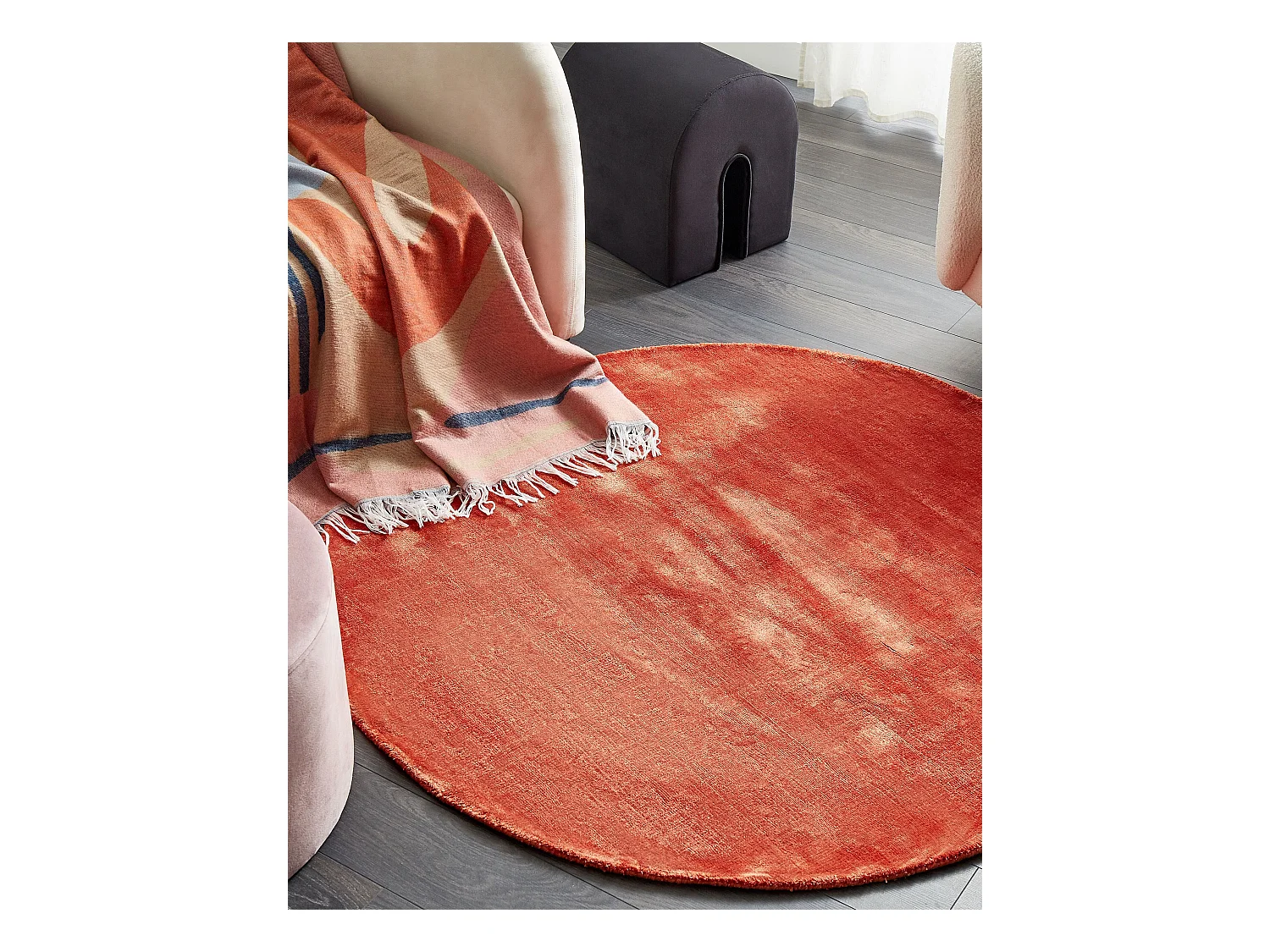Teppich Viskose orange rund 140 cm einfarbig handgewebt Kurzflor Modern Gesi II