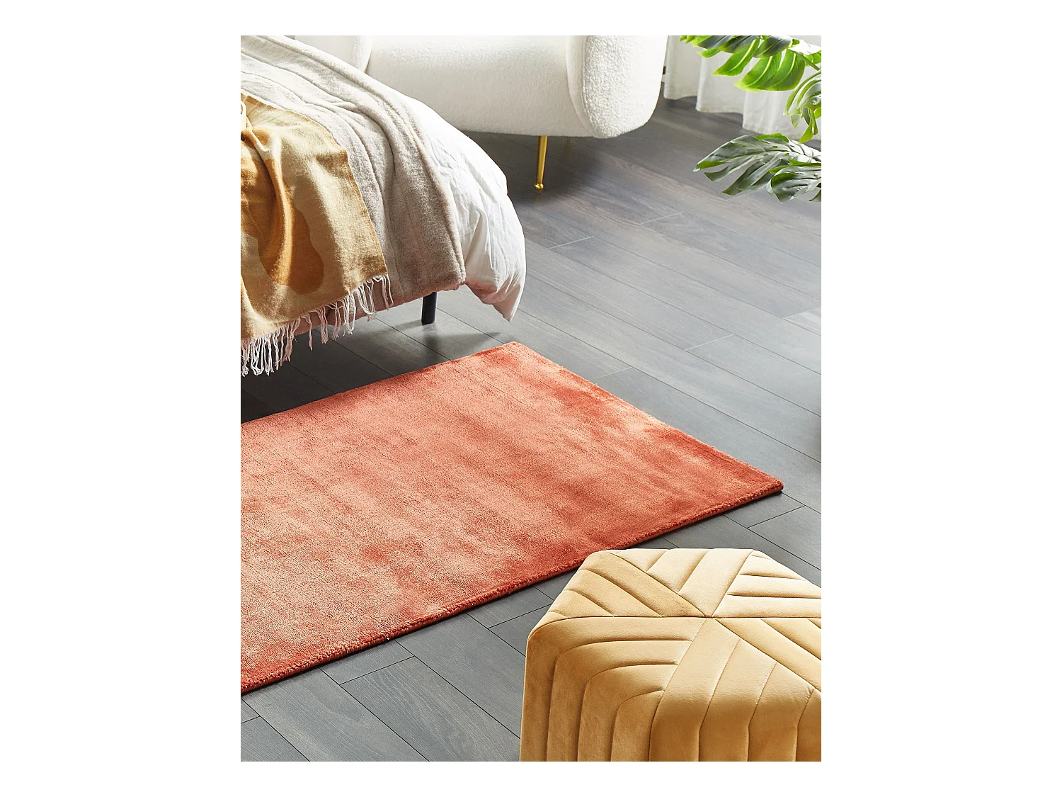 Teppich Viskose orange 80 x 150 cm einfarbig handgewebt Kurzflor Modern Gesi II