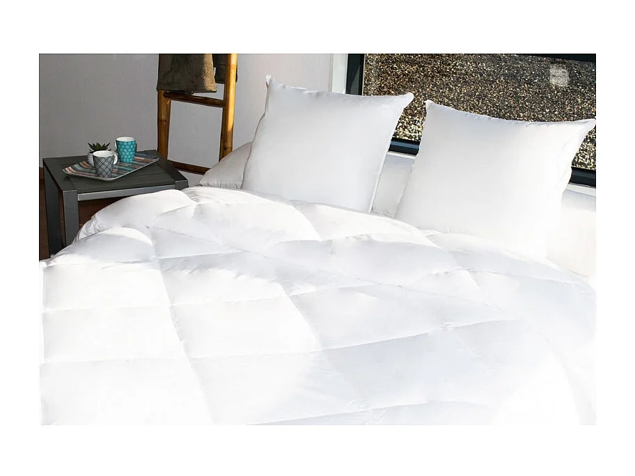 Couette Hotelière Hygiafill 200 x 200 cm pour lit 90 à 120 x 190 cm