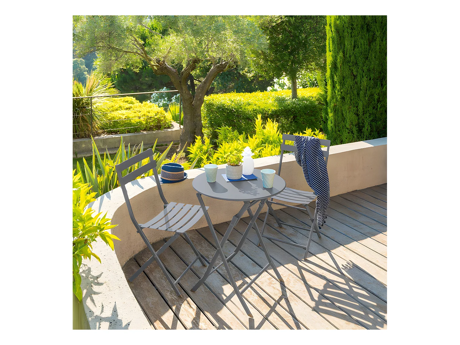 Chaise métal pliante Greensboro gris quartz Hespéride