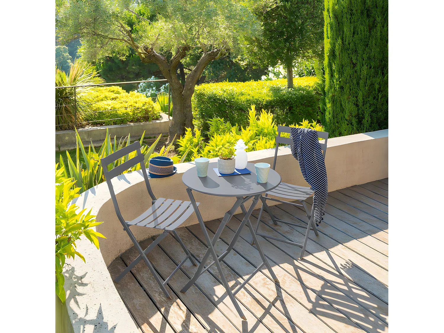 Chaise métal pliante Greensboro gris quartz Hespéride