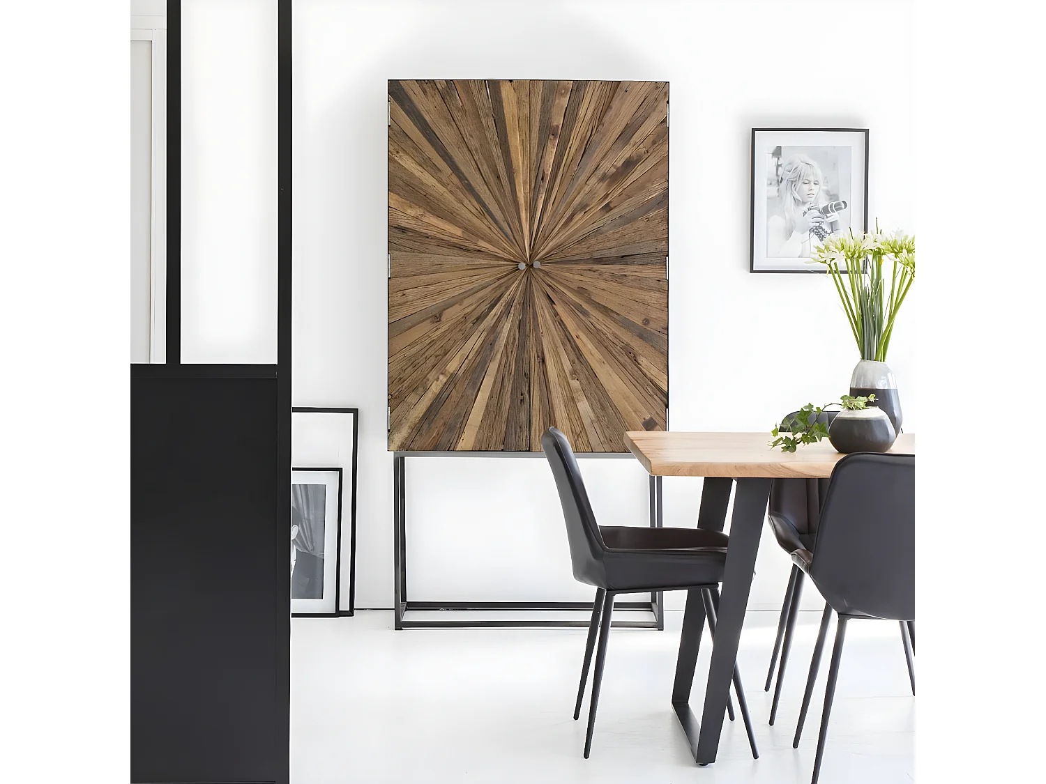 Armoire en bois d'orme Gaspard