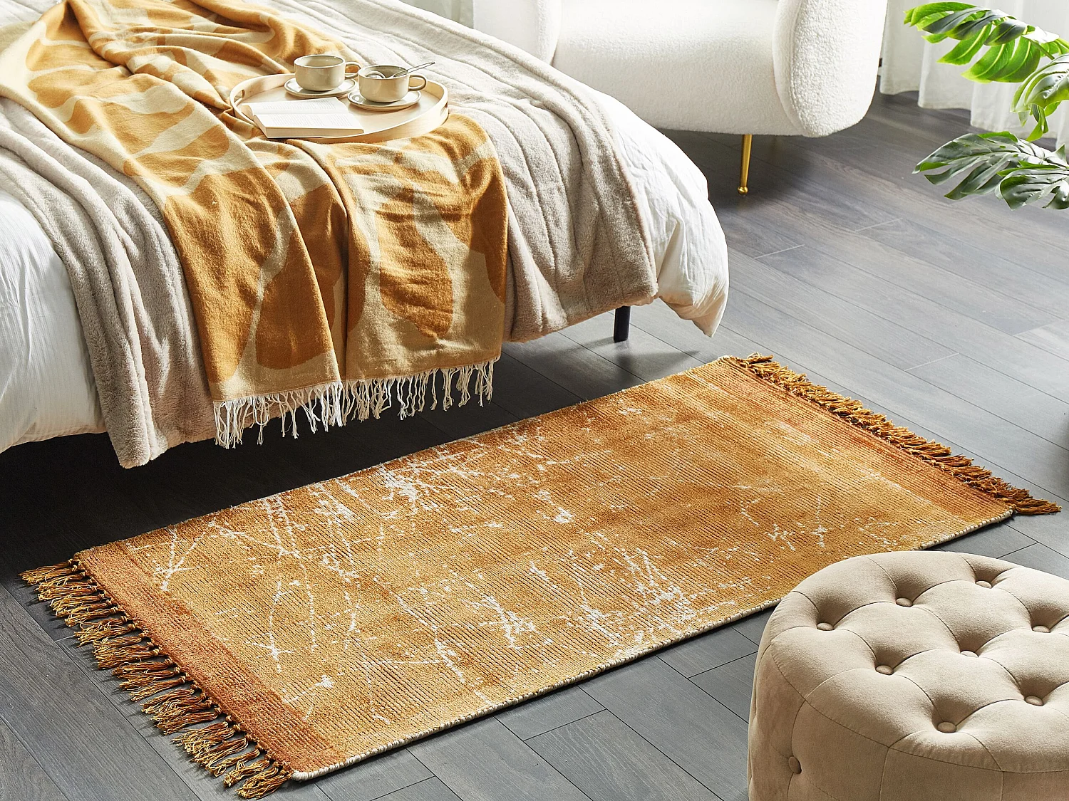 Vloerkleed viscose oranje 80 x 150 cm HANLI