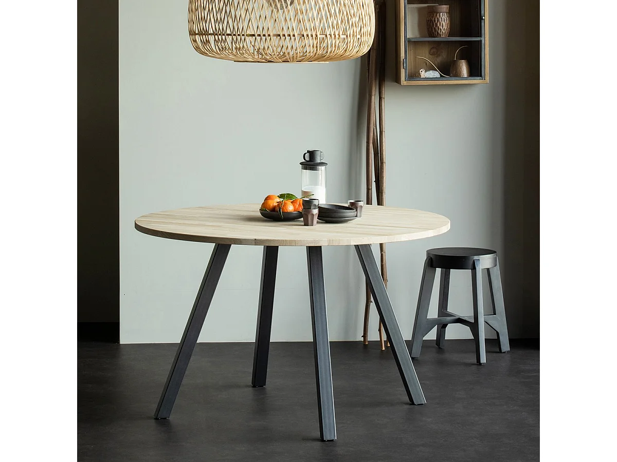 Table à manger ronde 120cm en bois de chêne FSC LAURA
