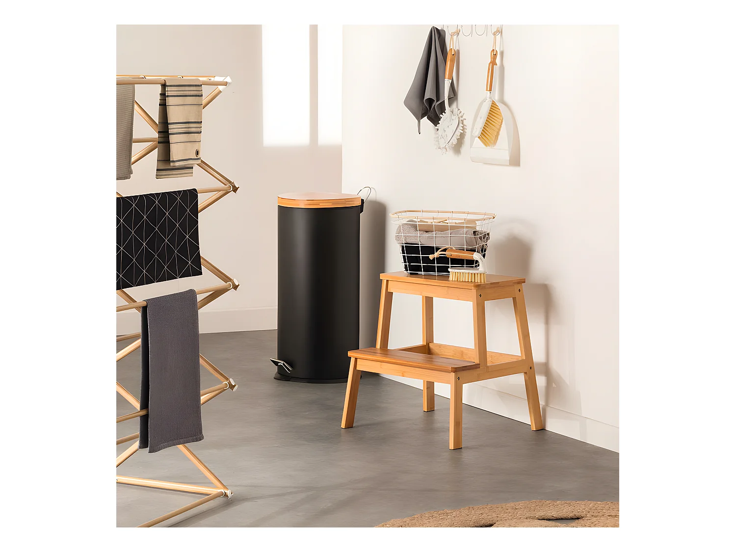 Escalon de dos peldaños de bambú 15,5 x 40 cm