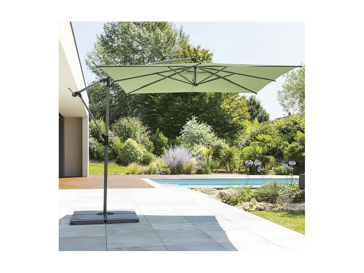 Parasol décentré carré Manoa vert olive Hespéride