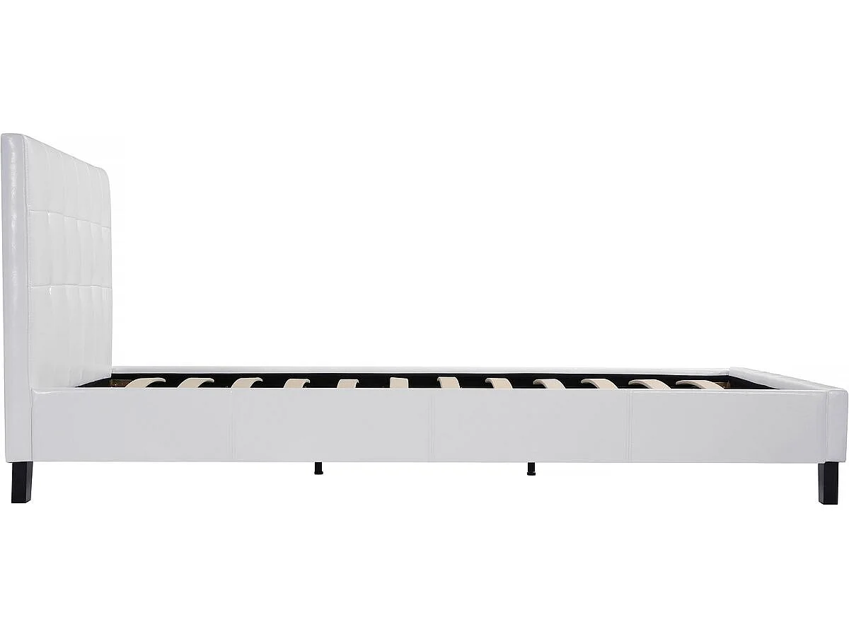 Cama de casal em PVC "Julia" - Branco - 140 x 190 cm - Cabeceira Capitonê - Acabamento Brilhante