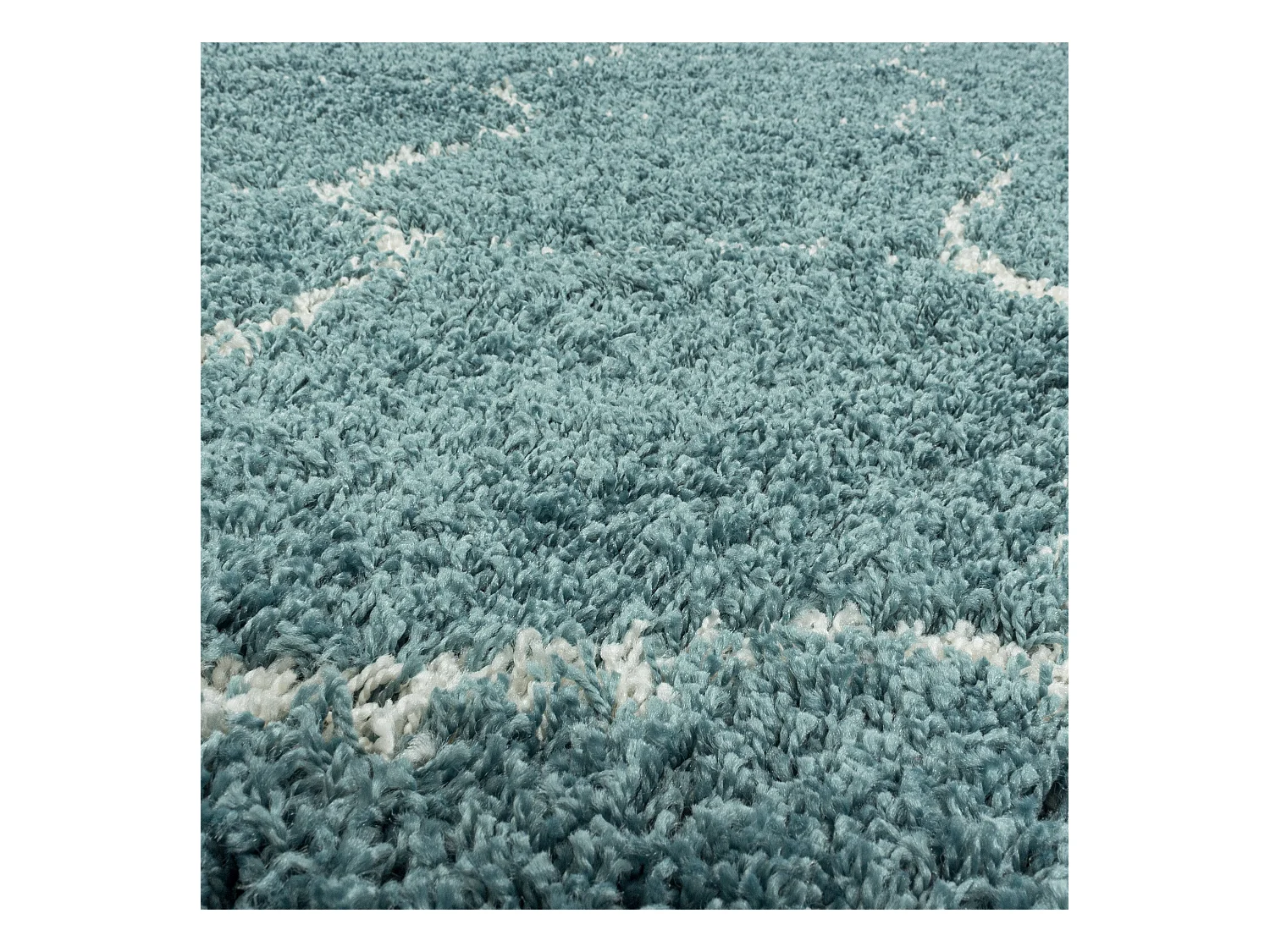 SALMA - Tapis à poils longs et motifs Alhambra - Turquoise et Blanc 120 x 170 cm