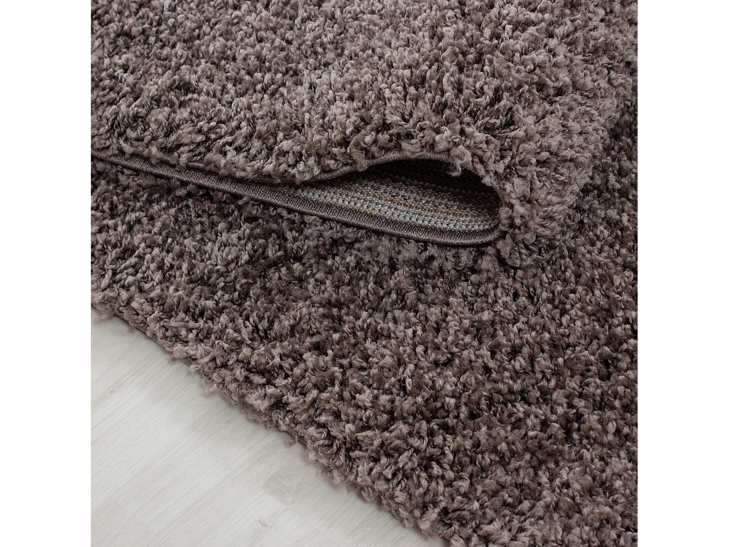 SHAGGY - Tapis Uni à poils longs - Taupe 140 x 200 cm