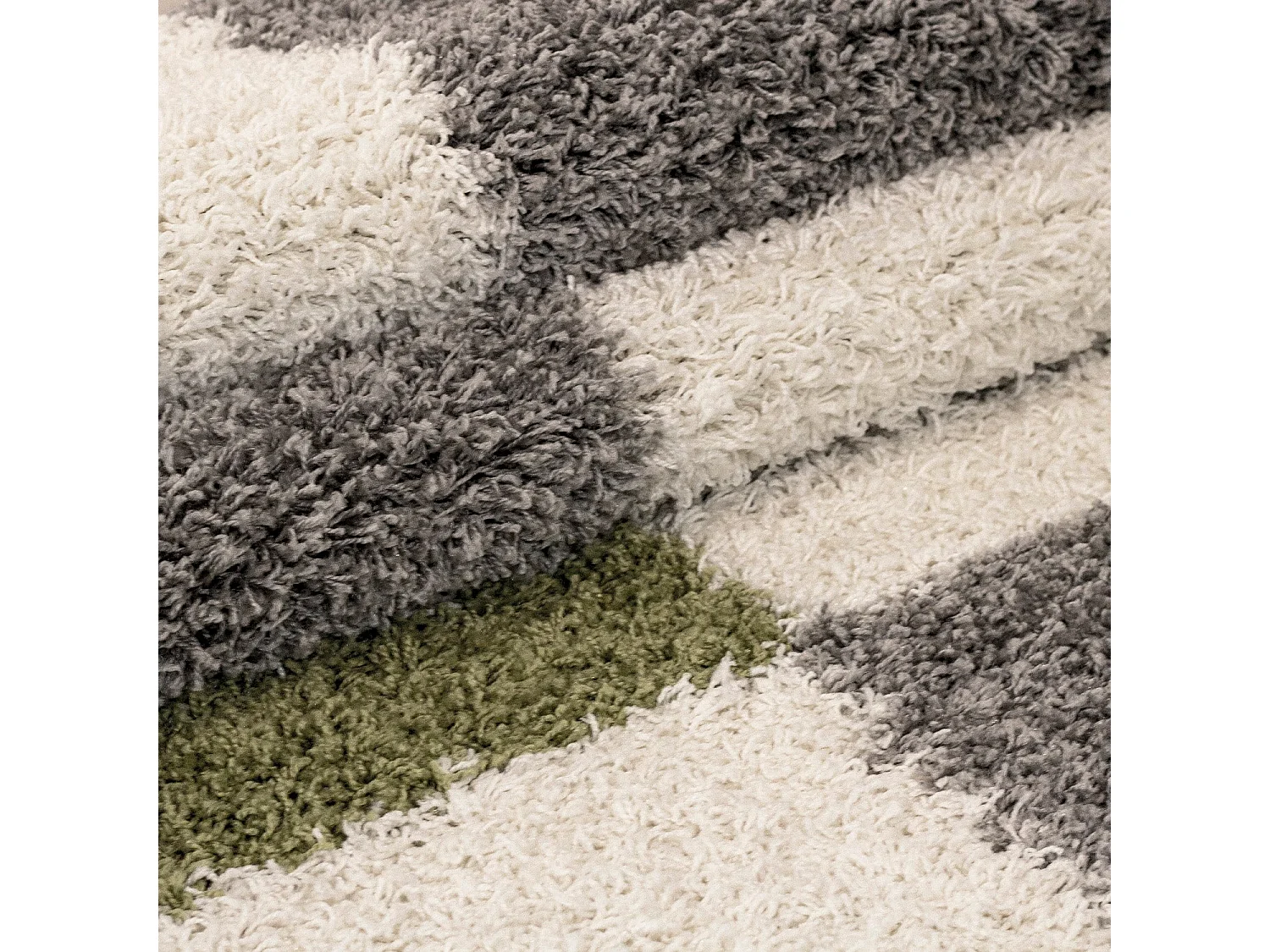 ROMA - Tapis Shaggy à motifs Traits - Vert et Gris 160 x 230 cm