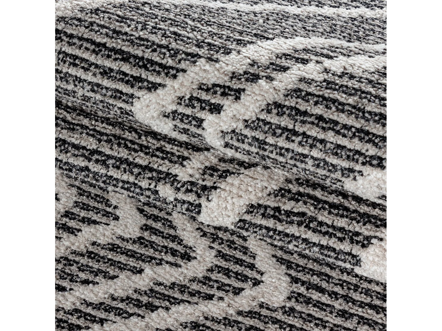 JELA - Tapis Berbère laineux - Noir & Beige 140 x 200 cm